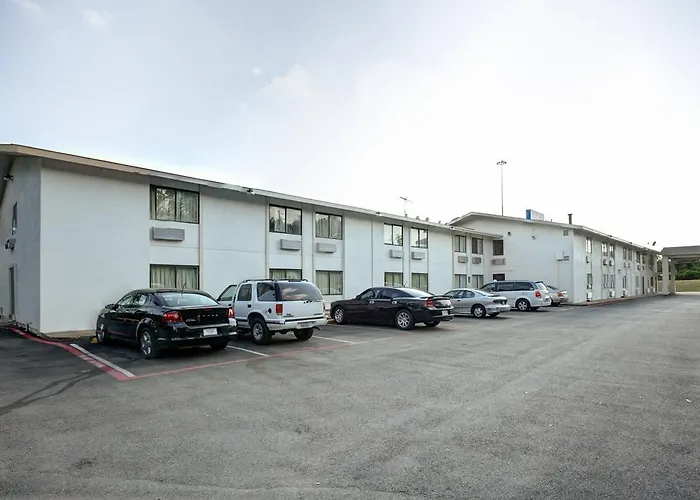 Motel 6-Dallas, Tx - South