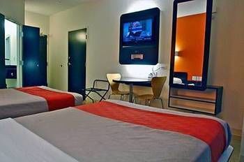 Hotel 6-dallas, Tx - South 3*