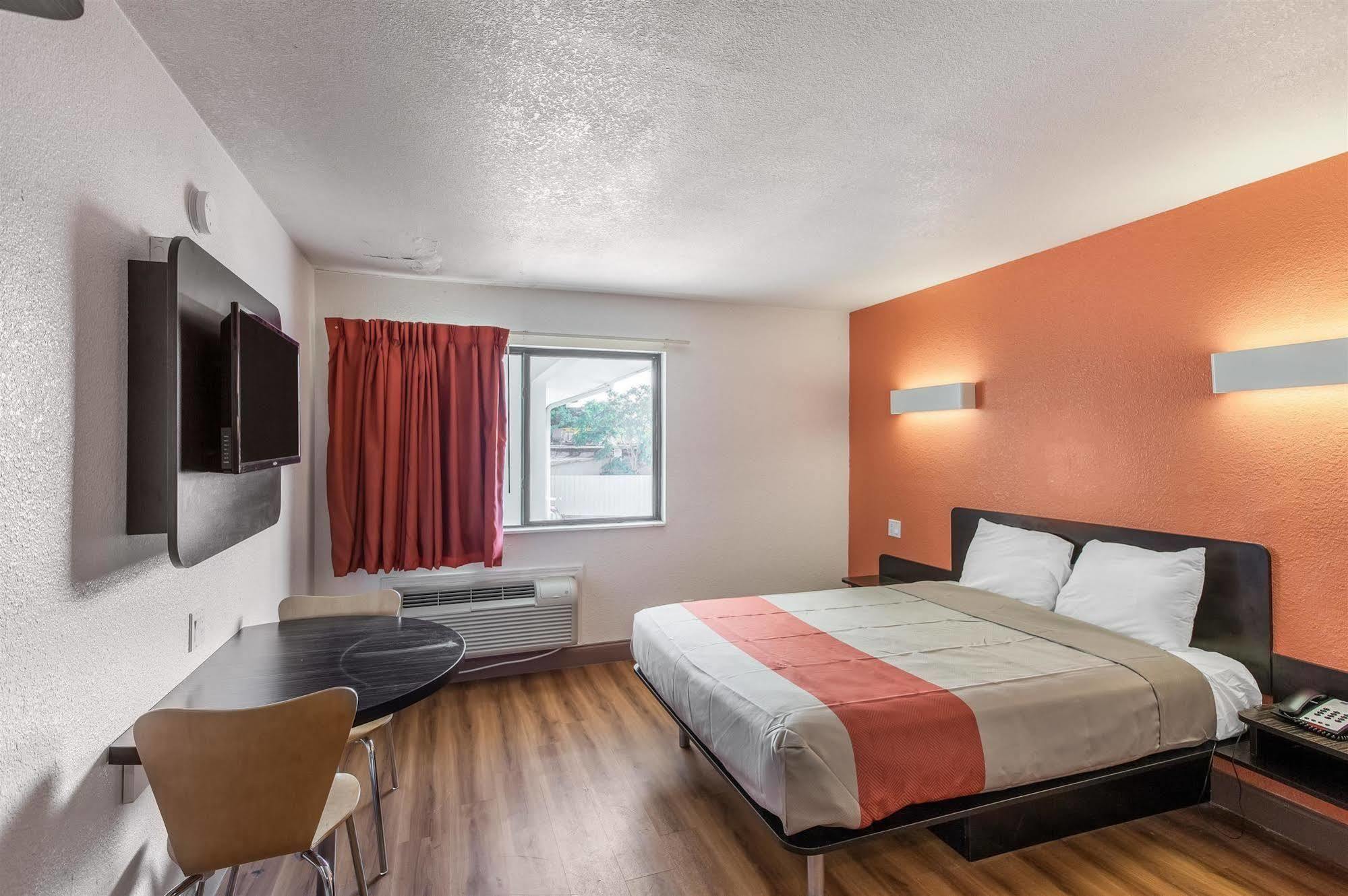 6-dallas, Tx - South 3*
